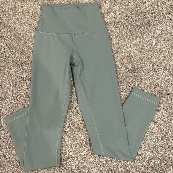 Lululemon Wunder Train Cropped Leggings Size 0 - Picture 8 of 10